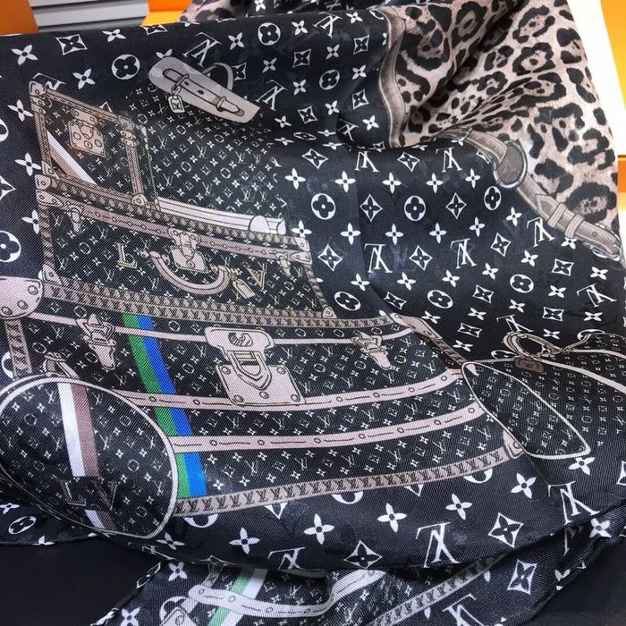 Louis Vuitton Scarf LVS00134